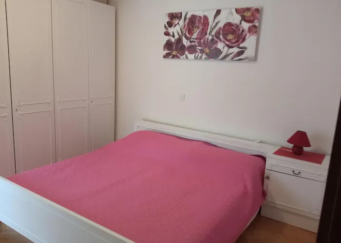 Apartment N&b