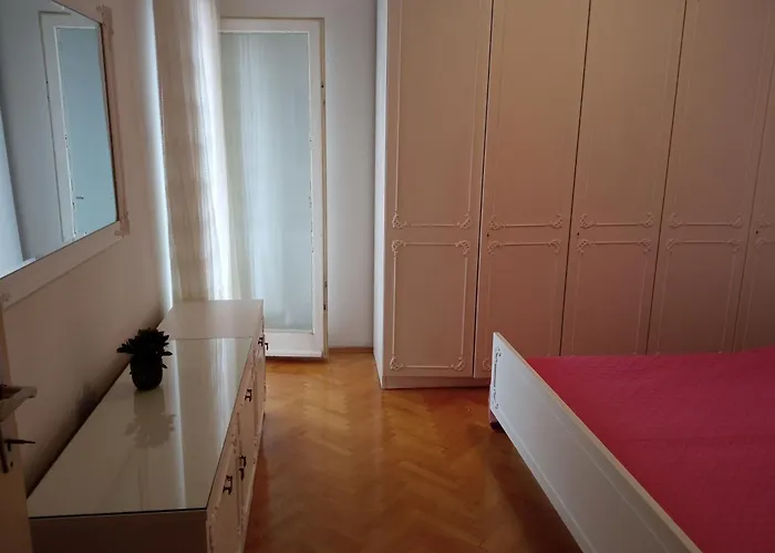 N&b Apartment *